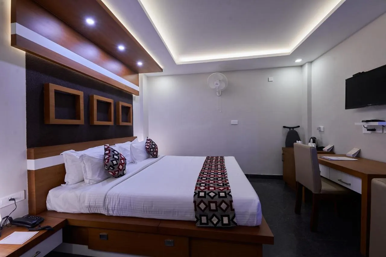 Vidya Residency Hotel Thrissur