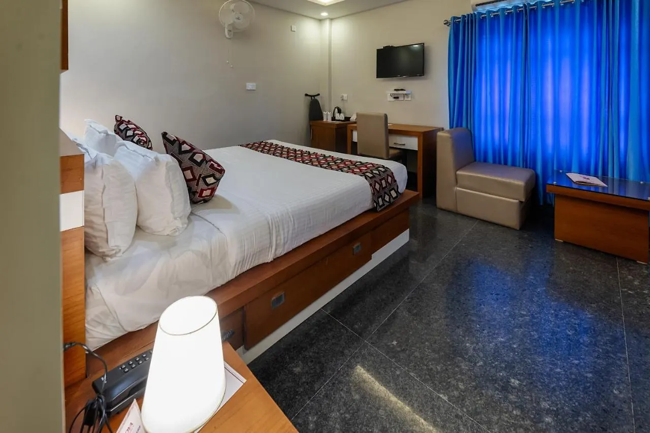 Vidya Residency Hotel Thrissur